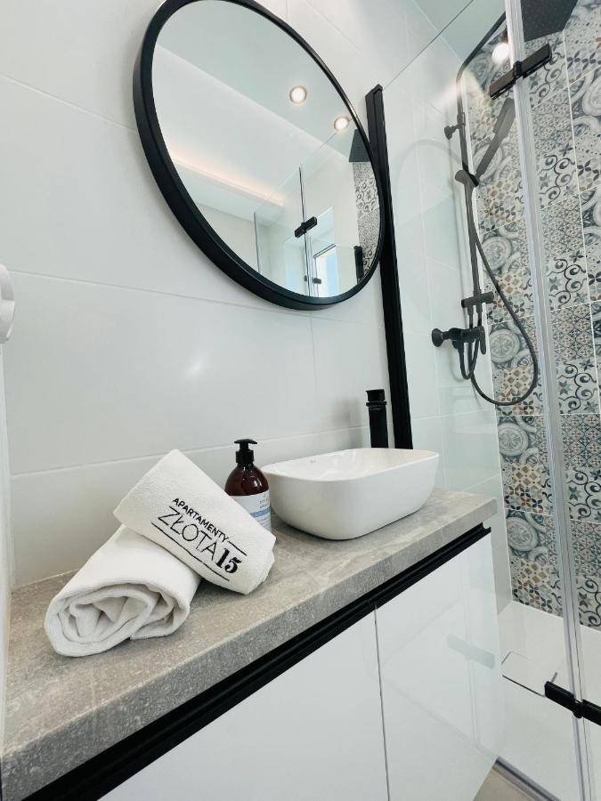 Apartamenty Zlota 15-Lotnicza Street Kielce Extérieur photo